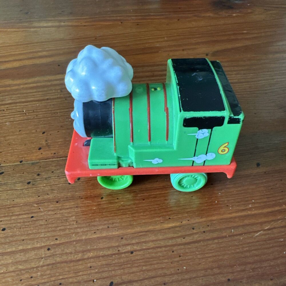 Thomas & Friends 2015 Gullane Percy Pullback And Go Puffer Smoke Green Train 6